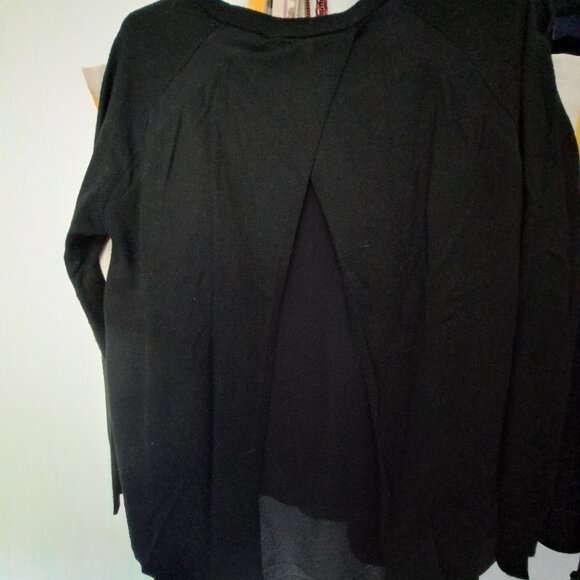 Halston fine knit sweater - Picture 4 of 5